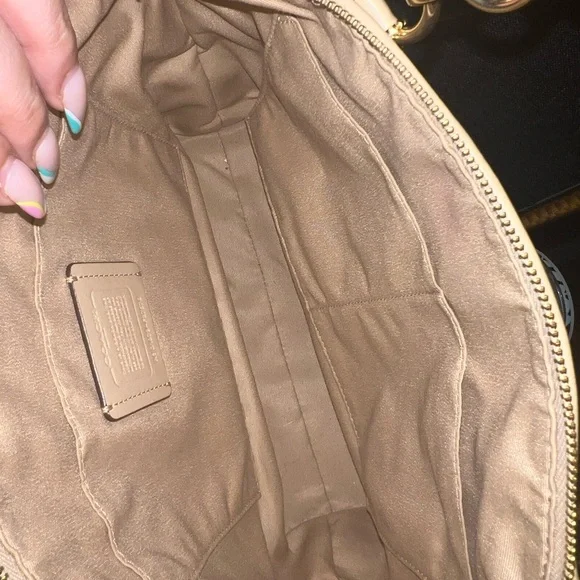 Coach Bag - Picture 6 of 6